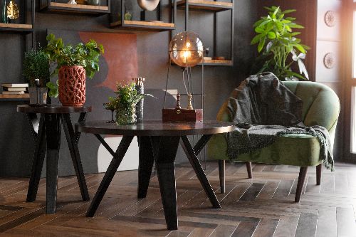 Меблі та декор